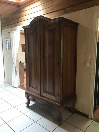 Armoire