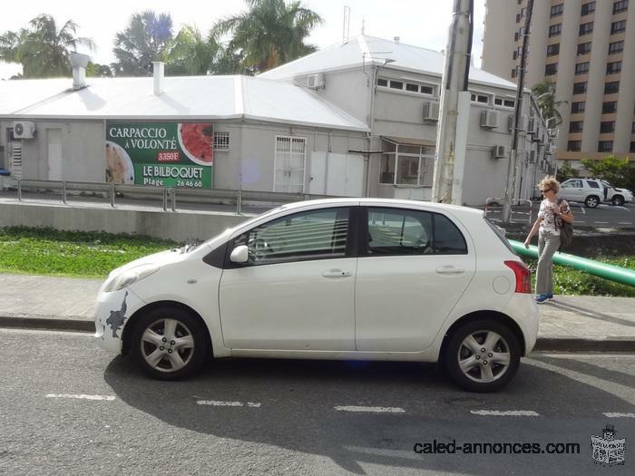 A VENDRE TOYOTA YARIS – 600 000 CFP