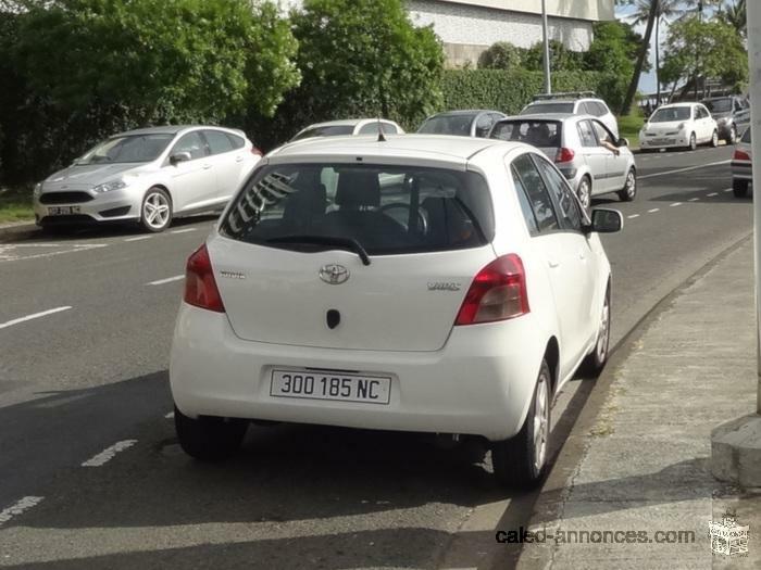 A VENDRE TOYOTA YARIS – 600 000 CFP