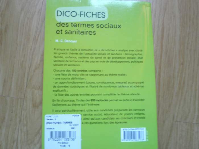 livre dico-fiches des termes sociaux et sanitaires