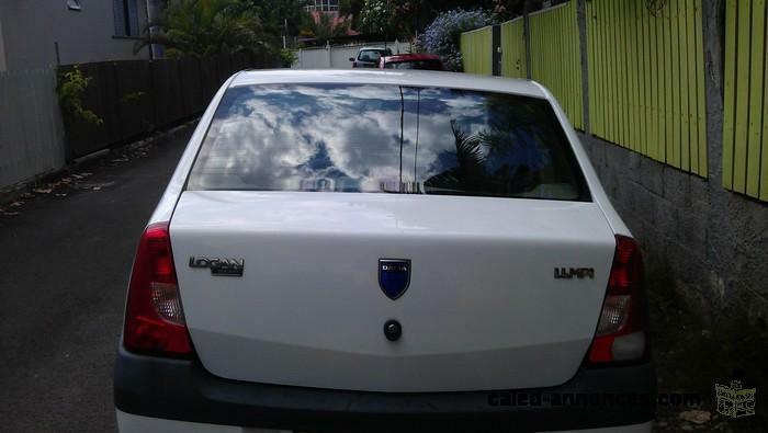 vends voiture dacia logan 1.4mpi