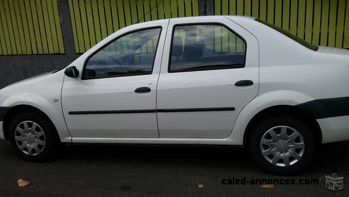 vends voiture dacia logan 1.4mpi