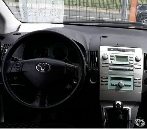 MISE EN VENTE TOYOTA corolla verso